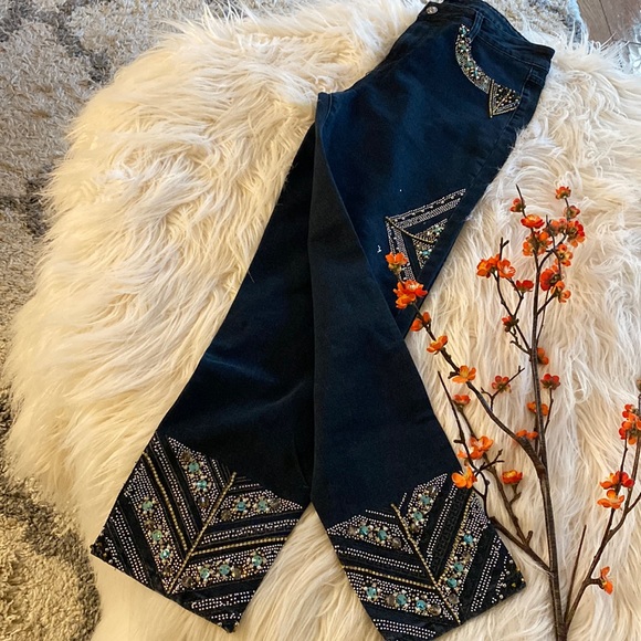 TESORO mod 1...beaded jeans - Picture 5 of 16